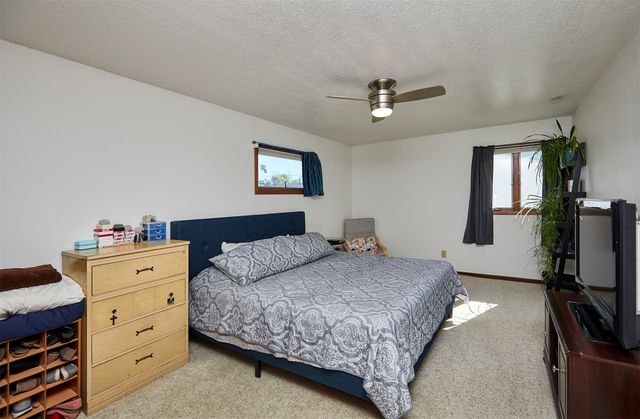 2009 Locust Street, Granger, IA 50109