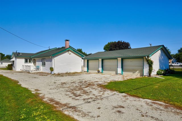 2009 Locust Street, Granger, IA 50109