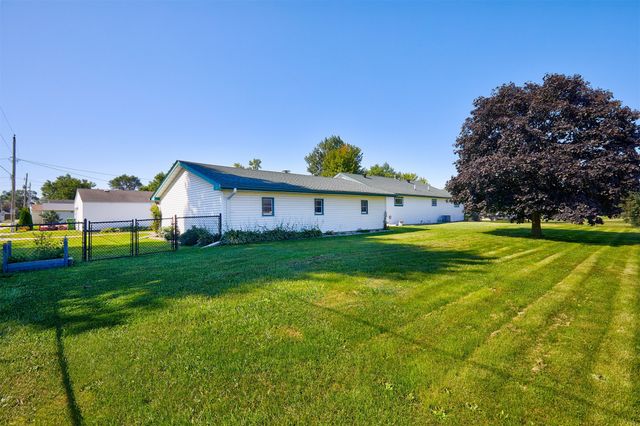 2009 Locust Street, Granger, IA 50109