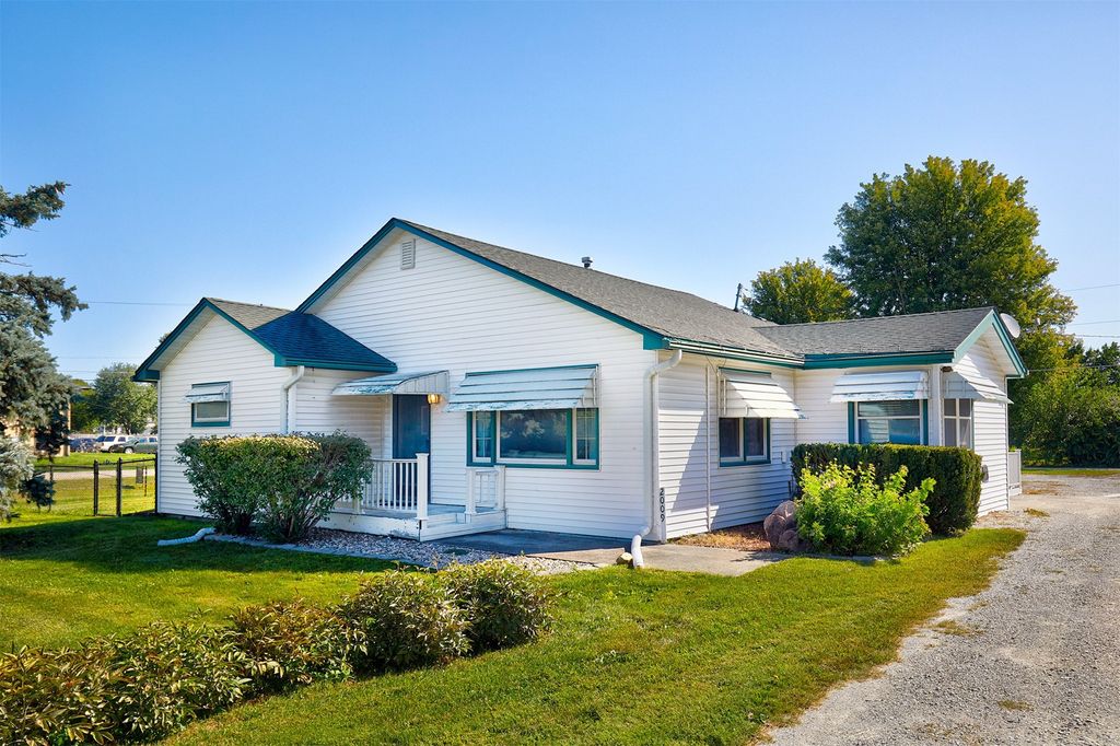 2009 Locust Street, Granger, IA 50109