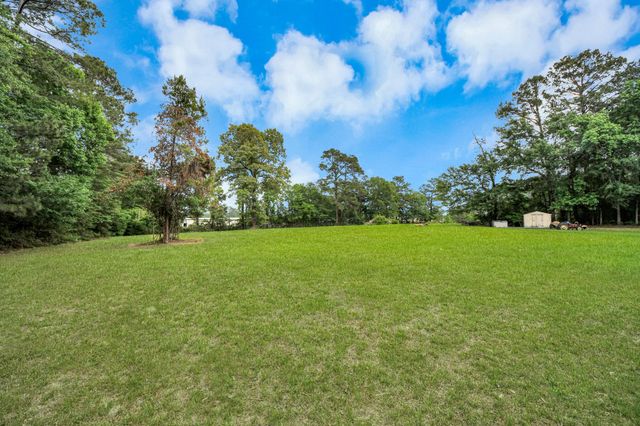 41 Lakeview, New Waverly, TX 77358