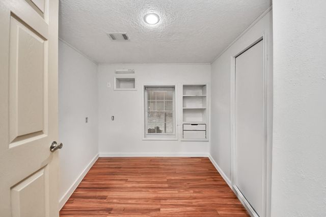 41 Lakeview, New Waverly, TX 77358