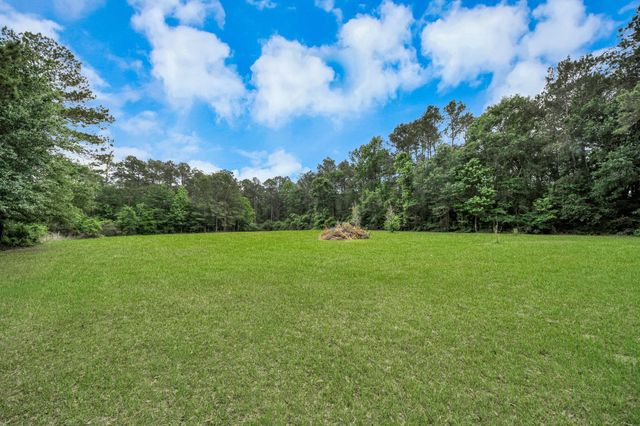 41 Lakeview, New Waverly, TX 77358
