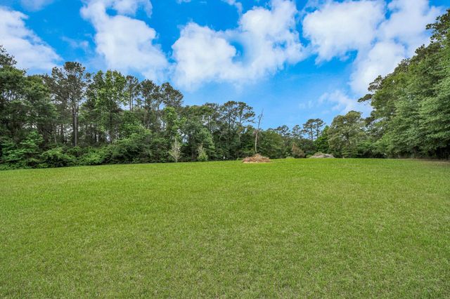 41 Lakeview, New Waverly, TX 77358