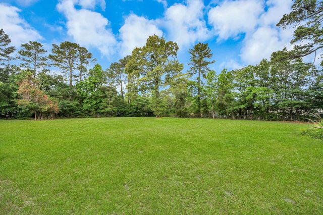 41 Lakeview, New Waverly, TX 77358