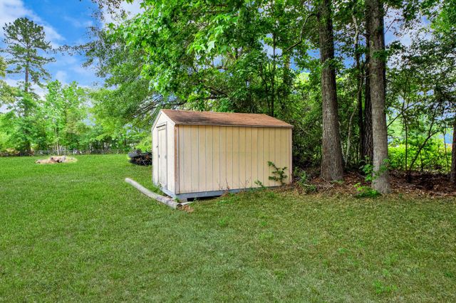 41 Lakeview, New Waverly, TX 77358