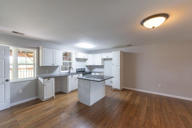 4845 Bryan Station Road, Lexington, KY 40516