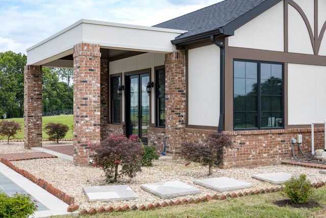 4845 Bryan Station Road, Lexington, KY 40516