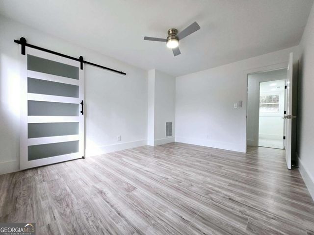 2400 Glenrock Drive, Decatur, GA 30032