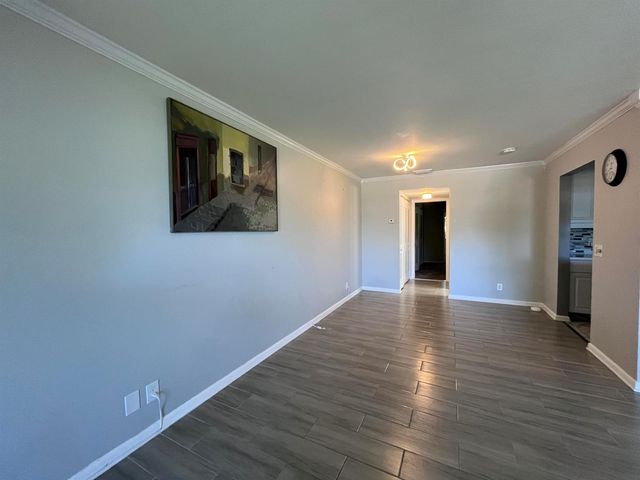 49 Cambridge B, West Palm Beach, FL 33417