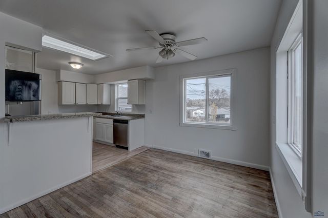 228 E OAKLAND, Rapid City, SD 57701