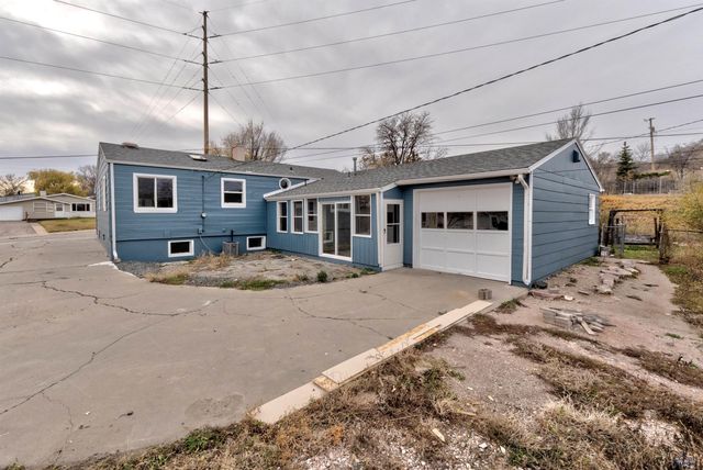 228 E OAKLAND, Rapid City, SD 57701