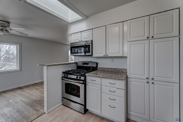 228 E OAKLAND, Rapid City, SD 57701