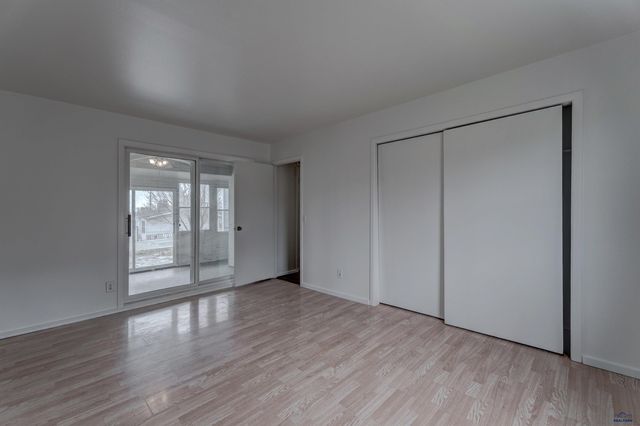 228 E OAKLAND, Rapid City, SD 57701