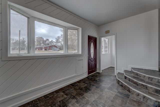 228 E OAKLAND, Rapid City, SD 57701