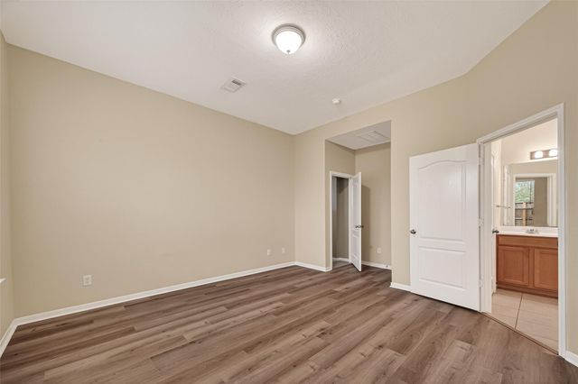 407 Abbey Lane, League City, TX 77573