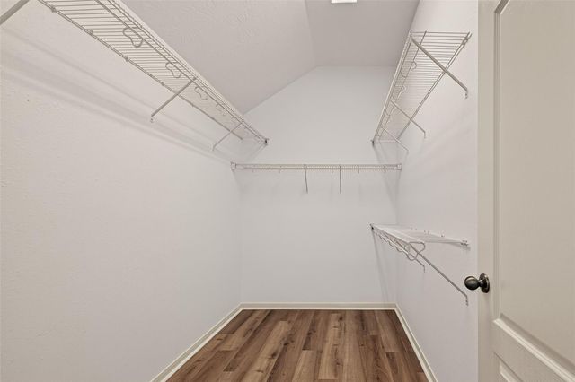 407 Abbey Lane, League City, TX 77573