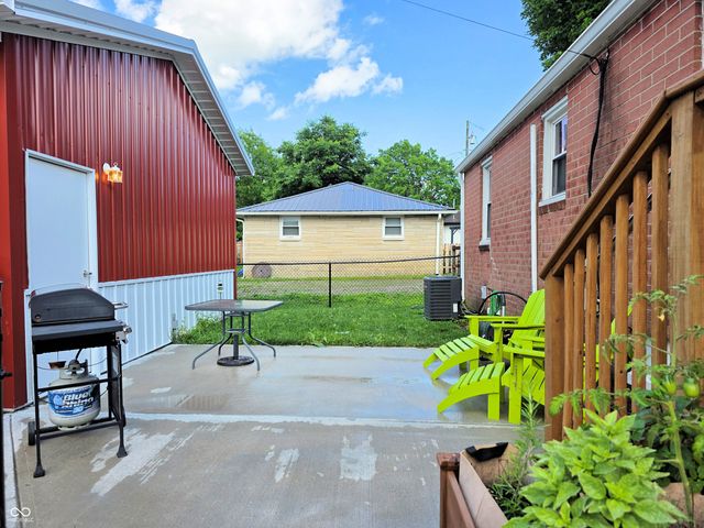 160 E Elm Street, Morgantown, IN 46160