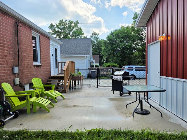 160 E Elm Street, Morgantown, IN 46160