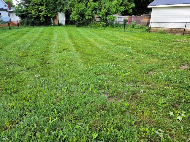 160 E Elm Street, Morgantown, IN 46160