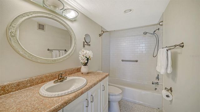 101 S GULFSTREAM AVENUE 5J, Sarasota, FL 34236