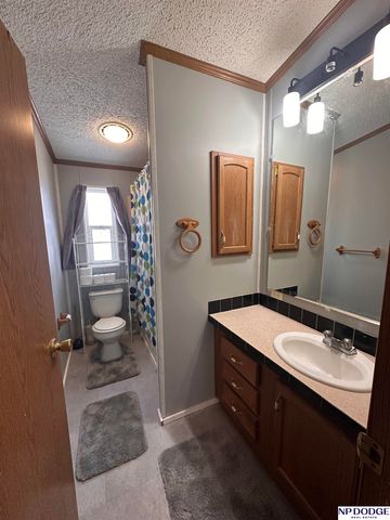 12337 Rose Drive, Blair, NE 68008