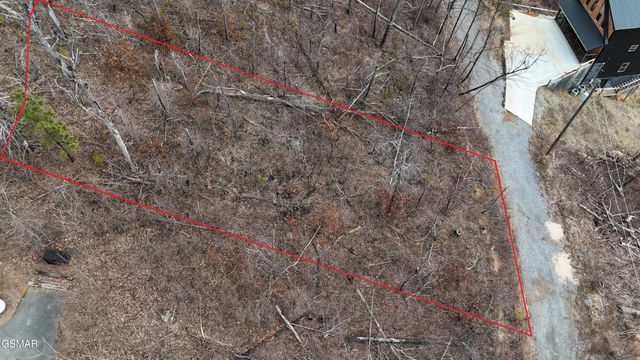 2207 Headrick Lead, Sevierville, TN 37862