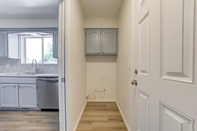 8816 Aaron Drive, Oklahoma City, OK 73132