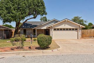 8816 Aaron Drive, Oklahoma City, OK 73132