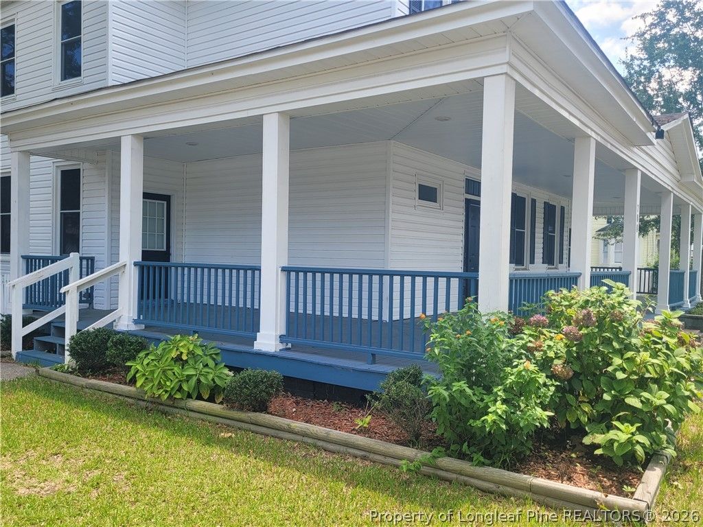 708 N Cedar Street, Lumberton, NC 28358 — photo 2