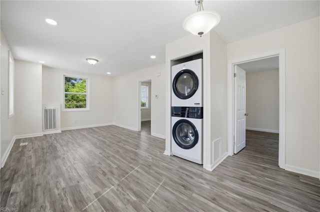 1907 Halifax AVE, Portsmouth, VA 23707