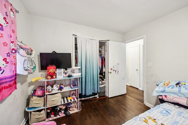 2165 N Moody Avenue, Chicago, IL 60639