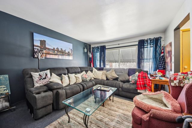 2165 N Moody Avenue, Chicago, IL 60639