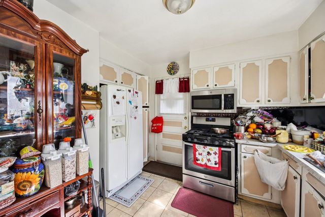 2165 N Moody Avenue, Chicago, IL 60639