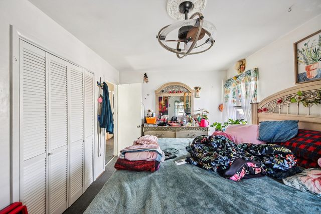 2165 N Moody Avenue, Chicago, IL 60639