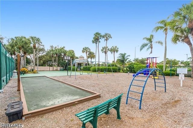2653 Sailors WAY, Naples, FL 34109
