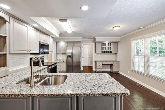707 Spy Glass Drive, Fayetteville, NC 28311