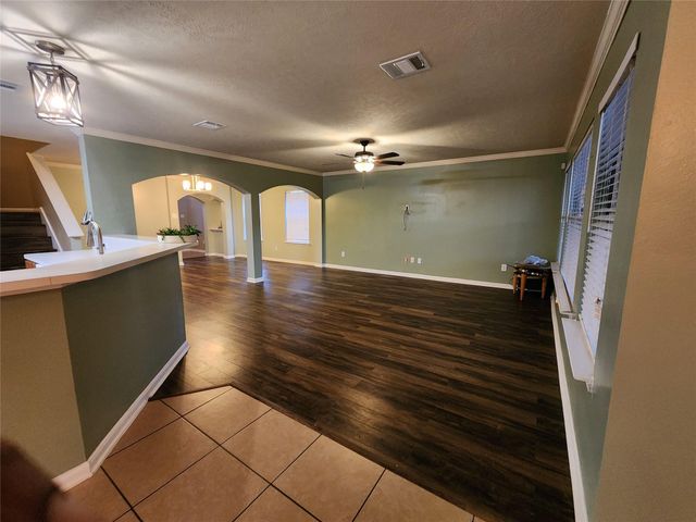 14802 Mesa Village Drive, Houston, TX 77053