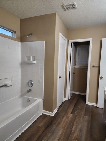 14802 Mesa Village Drive, Houston, TX 77053