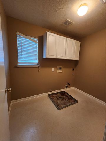 14802 Mesa Village Drive, Houston, TX 77053