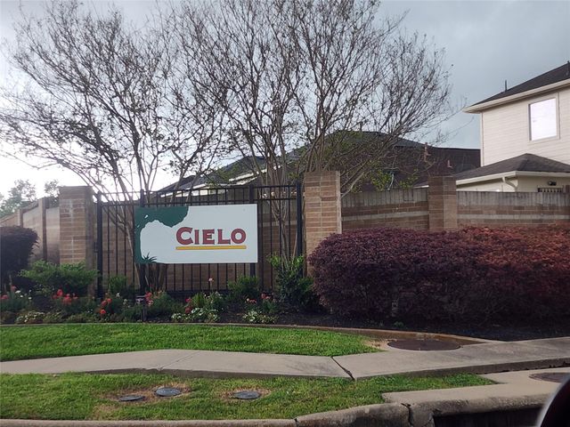 14802 Mesa Village Drive, Houston, TX 77053