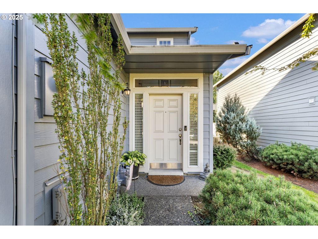 21780 Ne LARKSPUR Ln, Fairview, OR 97024