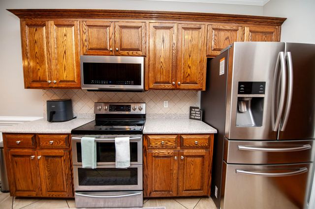1048 Corie Crest Drive, Boiling Springs, SC 29316