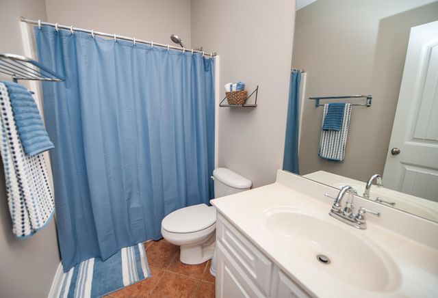 1048 Corie Crest Drive, Boiling Springs, SC 29316