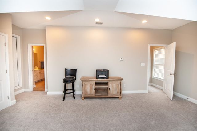 1048 Corie Crest Drive, Boiling Springs, SC 29316