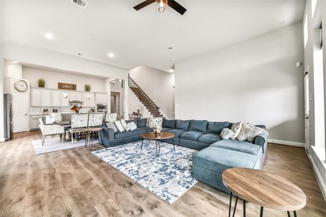 6930 Water Glen Lane, Manvel, TX 77578