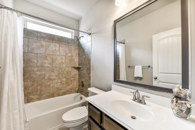 6930 Water Glen Lane, Manvel, TX 77578