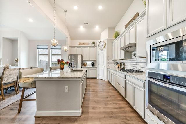 6930 Water Glen Lane, Manvel, TX 77578
