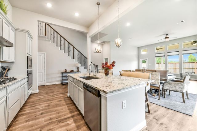 6930 Water Glen Lane, Manvel, TX 77578