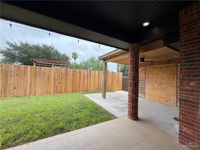 705 Sun Chase Street, San Juan, TX 78589